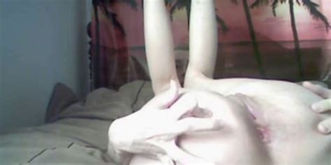 Granny With Saggy Tits Showing And Playing With Her Ass Tnaflix