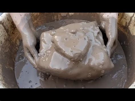 ASMR New Super Soft Snappy Dusty Creamy Pure Mud Dirt Crumble In Water