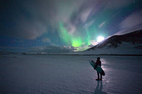 Essential Night Landscape Photography Tips from Chris Burkard - DIY Photography