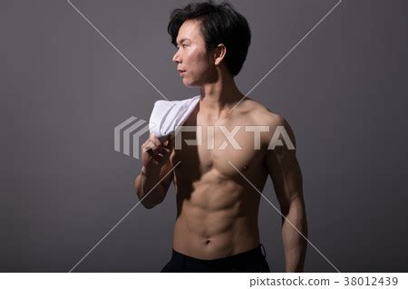 Naked Japanese Male Muscle Bodybuilder Stock Photo 38012439 PIXTA