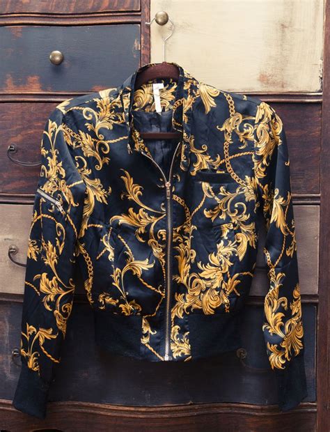 Chelsea Leyland Hands Naked Onlyfans