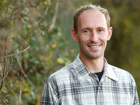 Lamour est dans le pré 10 Guillaume lagriculteur gay rêve de mariage Closer