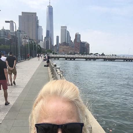 Man Into Woman The First Sex Change Niels Hoyer 9780954707200 Amazon Books