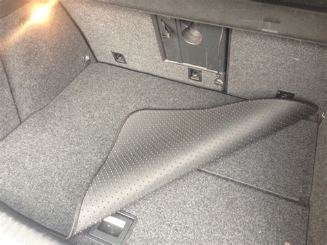 Велюровый коврик — Volkswagen Tiguan (1G), 2 л, 2012 года | тюнинг | DRIVE2