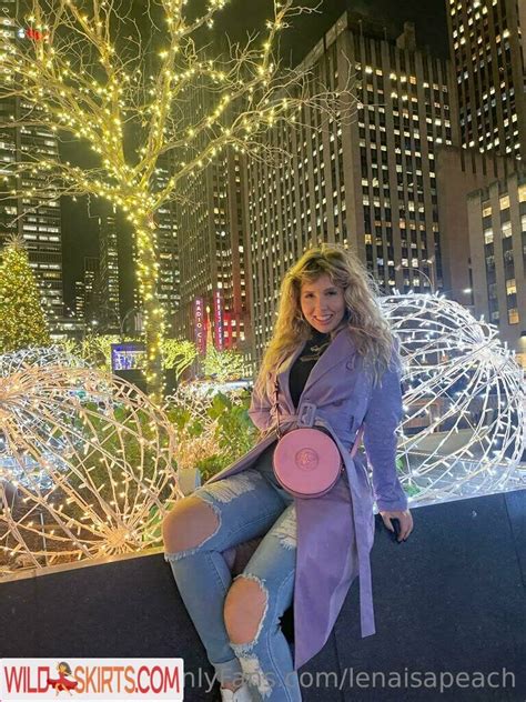 Lena Paul LenaIsAPeach Lena Paulx Lenapaulxo Nude OnlyFans Instagram Leaked Photo