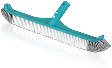 Gre N Brosse Pour Nettoyer Le Fond Et Les Parois De La Piscine