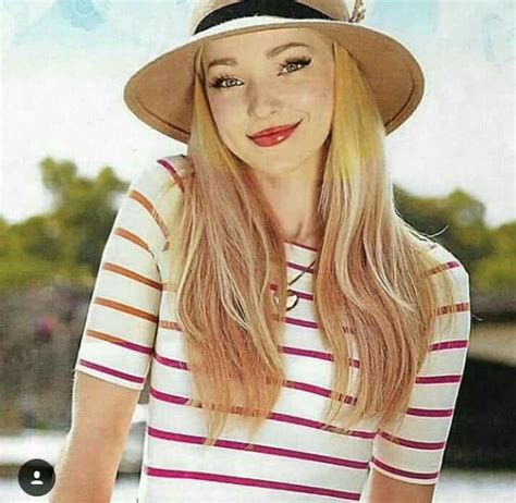 Pin By Abii On Dove Cameron Dove Cameron Style Dove Cameron Blonde Actresses