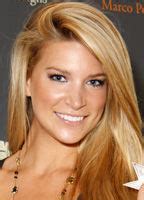 Olivia Alexander Nuda Anni In Bikini Model Academy