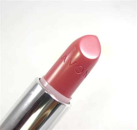 Review: Avon Ultra Color Lipsticks | The Beauty Junkee