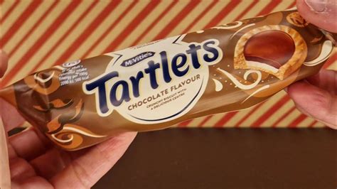 Mcvitie S Tartlets Chocolate Flavour Random Reviews Youtube