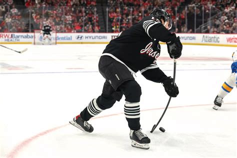 blackhawks vs new jersey devils 5