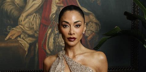 Nicole Scherzinger Cosplays As Hermione Granger With New Honey Blonde Hair