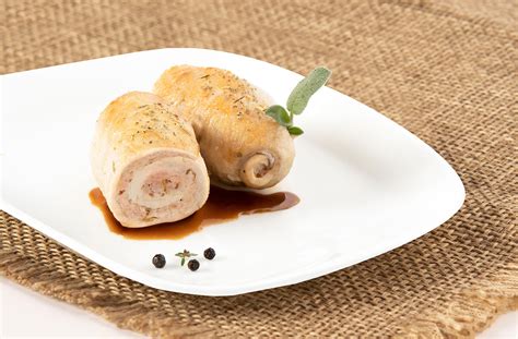 Involtini Di Petto Di Pollo Con Speck E Mozzarella Fileni Carni