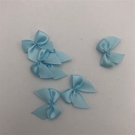 Noeud Satin Bleu Clair Idonim Lingerie