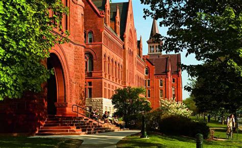 University Of Vermont 172 In Moneys 2019 20 Best Colleges Ranking