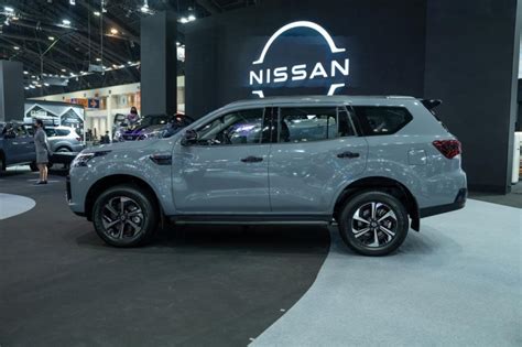 Tin xe hot Kẻ huỷ diệt Toyota Fortuner ra mắt phiên bản mới với thiết kế không điểm trừ