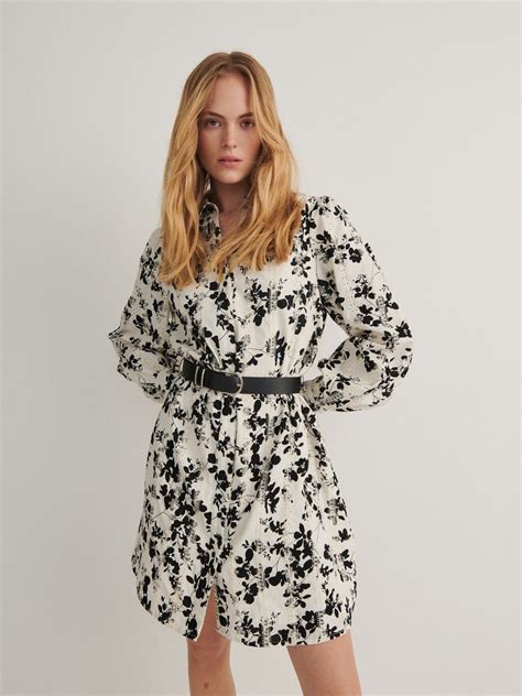 Мінісукня з поясом Колір кремовий - RESERVED - 571AA-01X