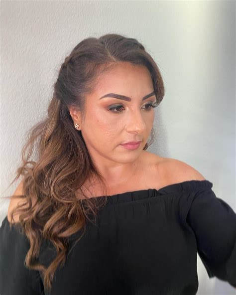 Jaileen (@jaileen_11) • Instagram photos and videos