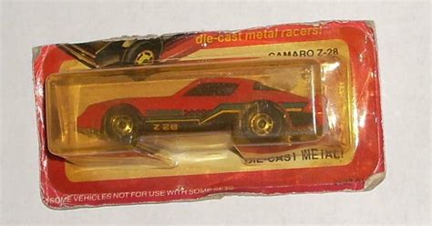 Vintage Hot Wheels The Hot Ones Camaro Z Red No Malaysia Moc