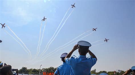 Indian Air Force Iaf Indian Air Force Displays Air Manoeuvring