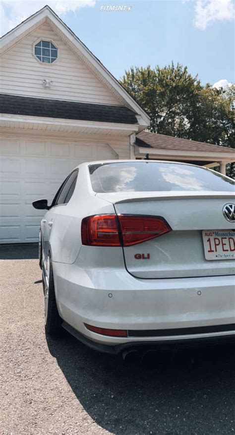 Volkswagen Jetta Gli With X Rotiform Rse And Goodyear X