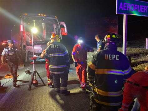 Accidente Carretera Gdl Colima En El Crucero De Cuauhtémoc Deja Tres