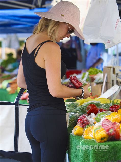 JUST SEXY BUTTS Ali Larter Sexy Ass