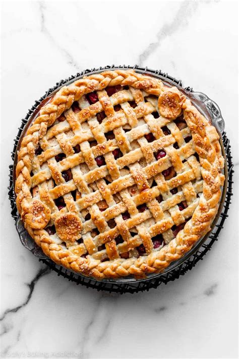 Beautiful Pie Crust Designs Tutorial Video Video Sallys Baking
