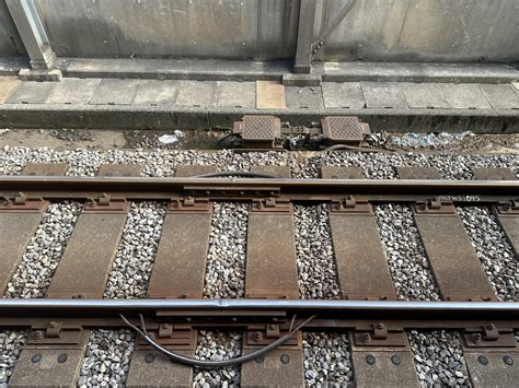 変電・饋電(き電)・通信のもろもろ : 1528. JR東日本 埼京線 ATACS使用開始後やっとインピーダンスボンド（ZB）スルー化