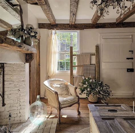 There S Charm Galore In This English Stone Cottage Artofit