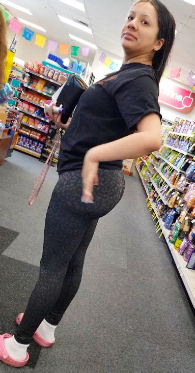 Cute Latina Dump Mix OC Spandex Leggings Yoga Pants Forum