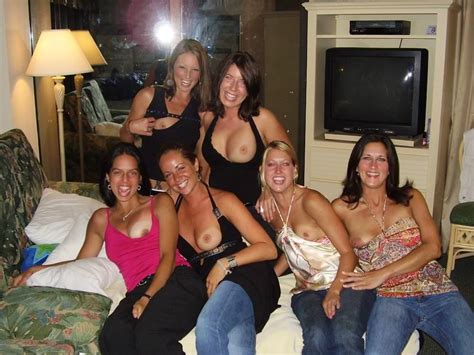Girls Night Out Porn Pic