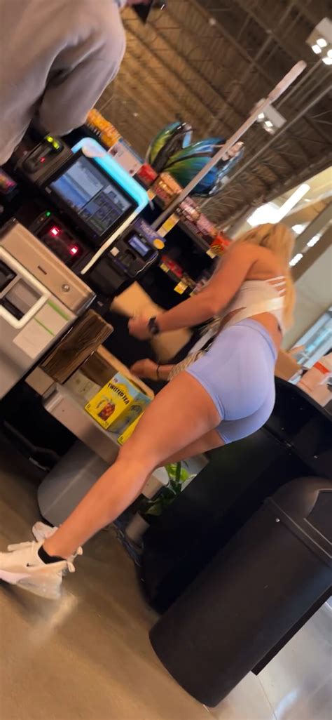 Really Hot Blonde In Skintight Spandex Spandex Leggings Yoga Pants Forum