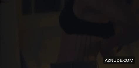 Madre Nude Scenes Aznude