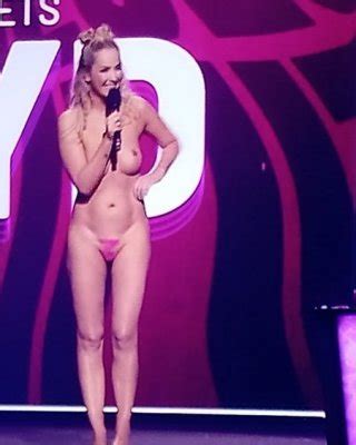 Ibi Nude Date Me Naked Porn Pictures Xxx Photos Sex Images Pictoa