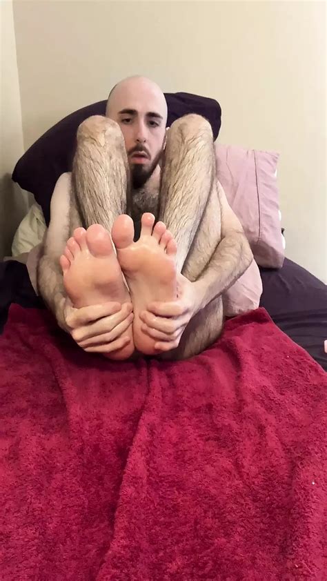 Skinny Bearded Uncut White Guy Oiling Up My Very Hairy Legs Feet And Ass On The Bed Xhamster