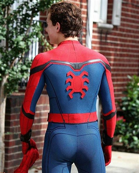 Tom Holland Will Make A Hot Spiderman Gordon Valentines Adventures