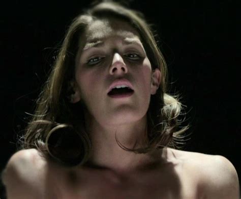 Nude Video Celebs Kelli Barrett Sexy The Punisher S E