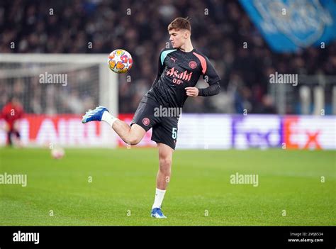 manchester citys jacob wright warms    uefa champions