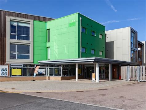 Polhill Park Bedford Student Accommodation Universityliving