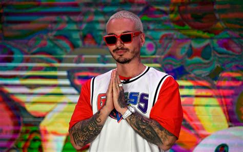 J Balvin Explica Qué Significan Cada Uno De Los Colores De Su Nuevo