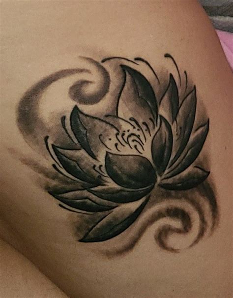 Lotus Tattoo Neck Tattoos Women Pretty Tattoos Shoulder Tattoos For