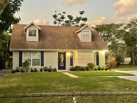 4331 Dale Rd, Palm Springs, FL 33406 | 34 Photos | MLS #RX-10860583 ...