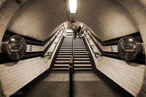 Holloway Road Station - London Photography - Tube Mapper