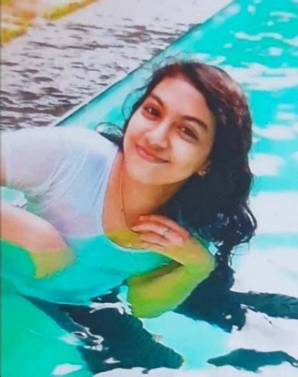 Beautiful Kashmiri Muslim Girl Nude Big Tits