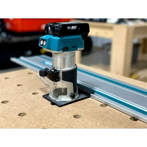 Makita-18V-RT0700C-Makita-Festool.jpg