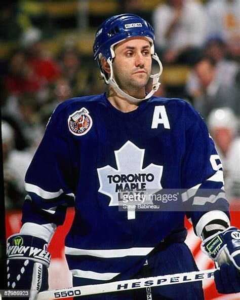 954 Leafs Doug Gilmour Stock Photos, High-Res Pictures, and Images ...