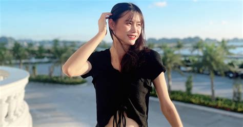Hot girl bóng chuyền nữ Việt Nam cao gần 1m90 bất ngờ quyết định giải nghệ chính thức làm mẹ ở