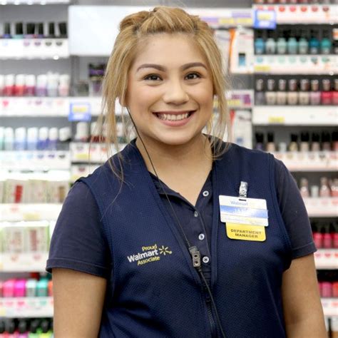 Arriba 56 Imagen Cuanto Gana Un Gerente De Walmart Viaterramx