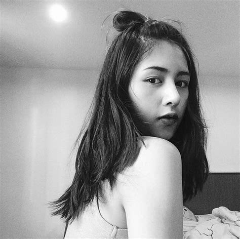 Ng Ng Ng V I Hot Girl Th I Lan C V P C A Chipu V Qu Nh Anh Shyn Titanic N I M I Th